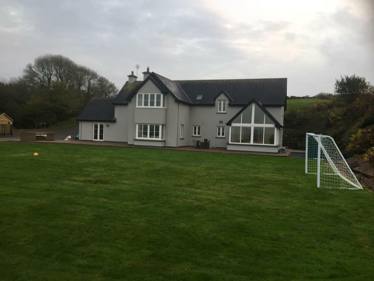 Four Winds,Kinsale Town,Exquisite Holiday Homes,Sleeps 26 外观 照片